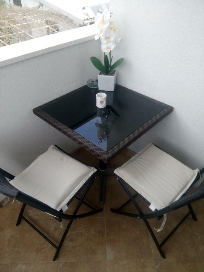 Apartmani Lomar Stari Grad  Zewnętrze zdjęcie